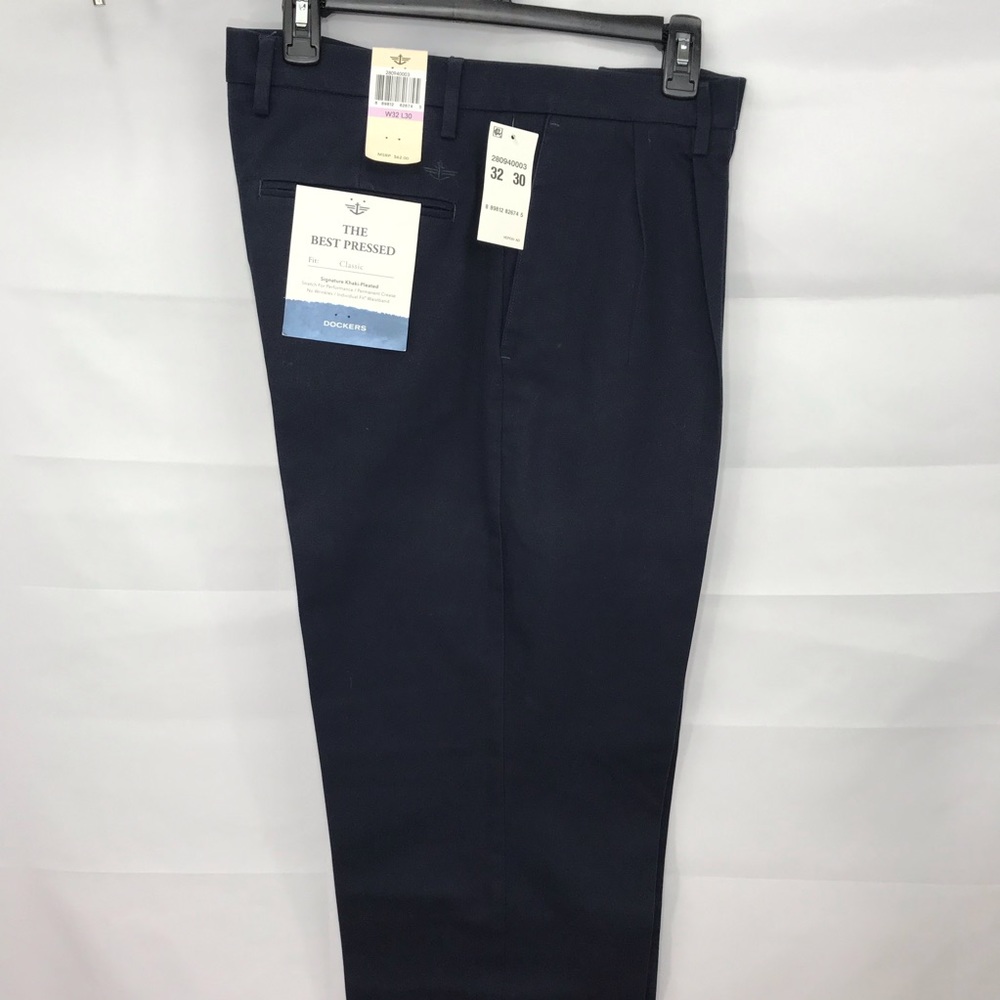 Men’s 🆕 Dockers pleated dress pants 32x30